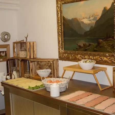 Der Gamsjaeger Gosau