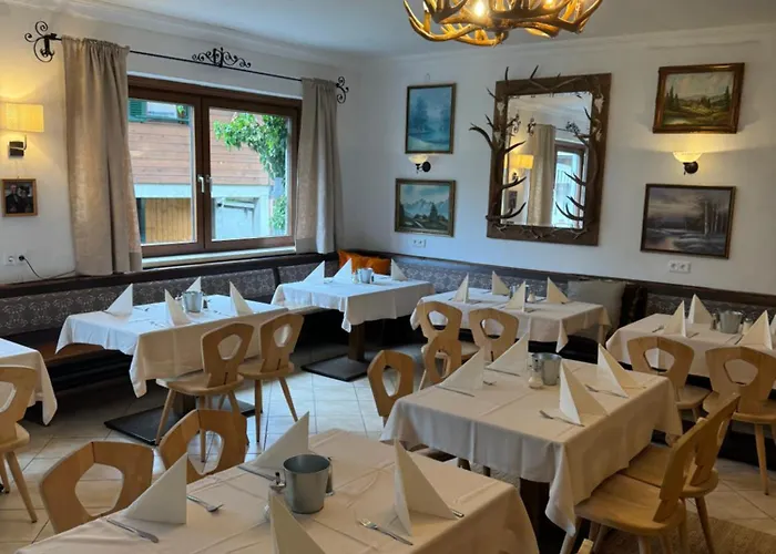 Der Gamsjaeger 3* Gosau