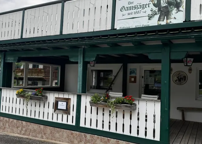 Konukevi Der Gamsjaeger